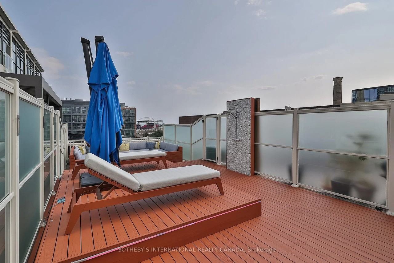 43 Hanna Avenue - Photo 40
