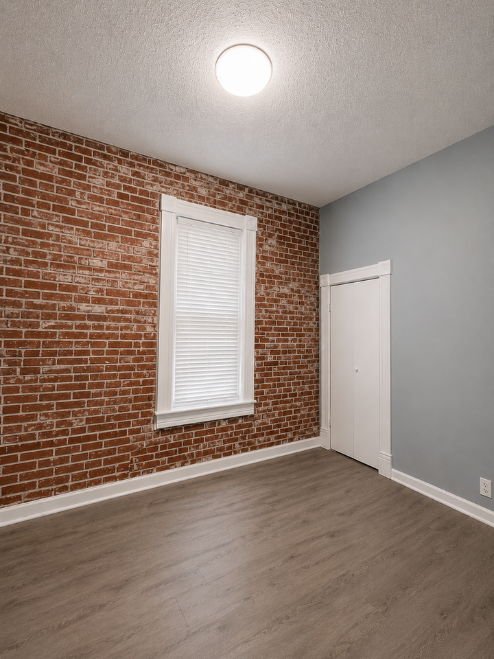 4620 Michigan Ave - Photo 3 of 7