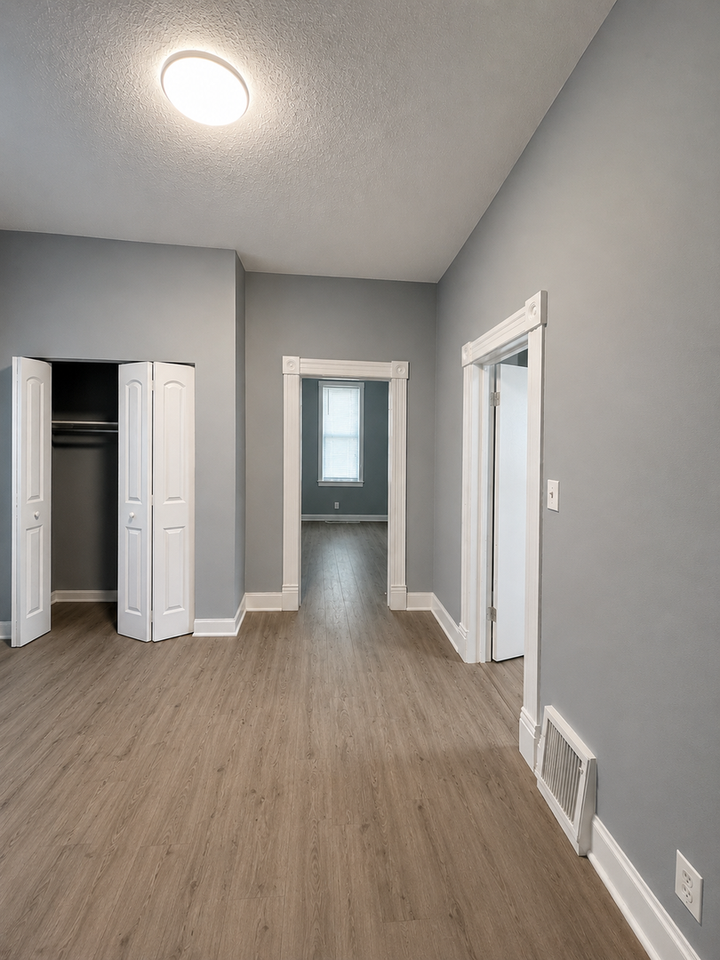 4620 Michigan Ave - Photo 5 of 7