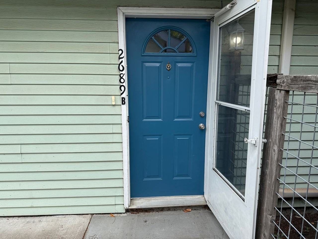 2689 York St #B - Photo 2 of 28