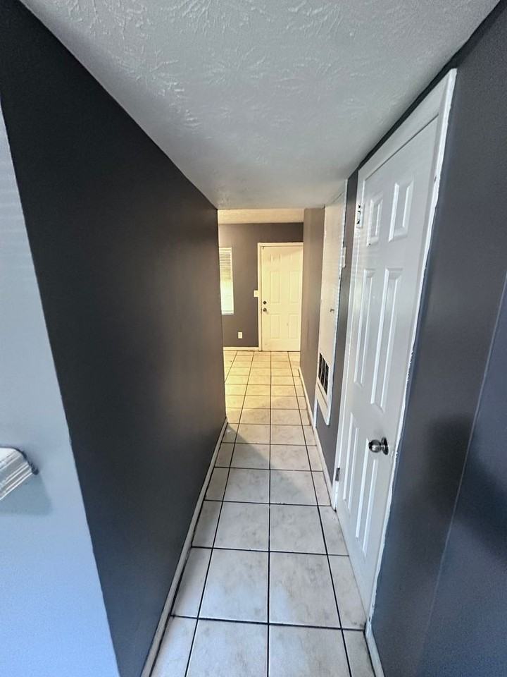 3620 Effee St - Photo 5 of 23