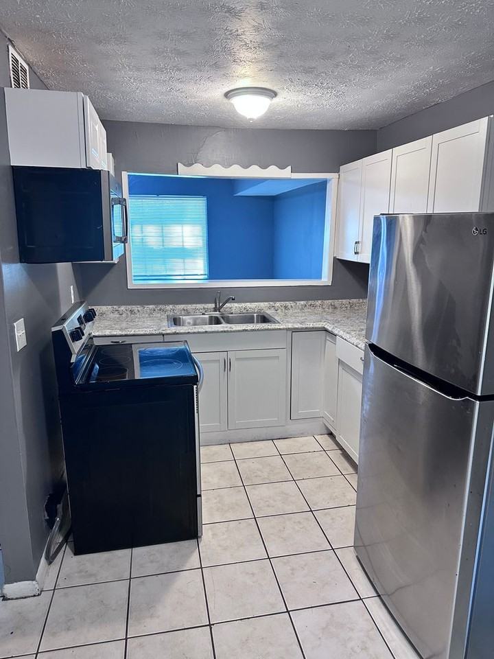 3620 Effee St - Photo 6 of 23