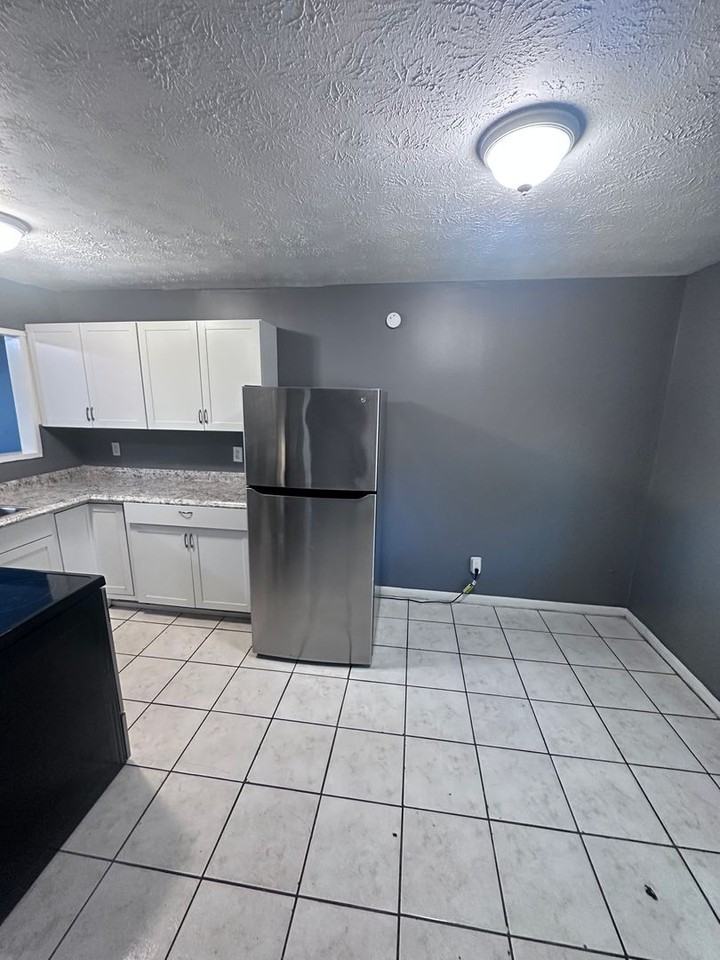 3620 Effee St - Photo 7 of 23