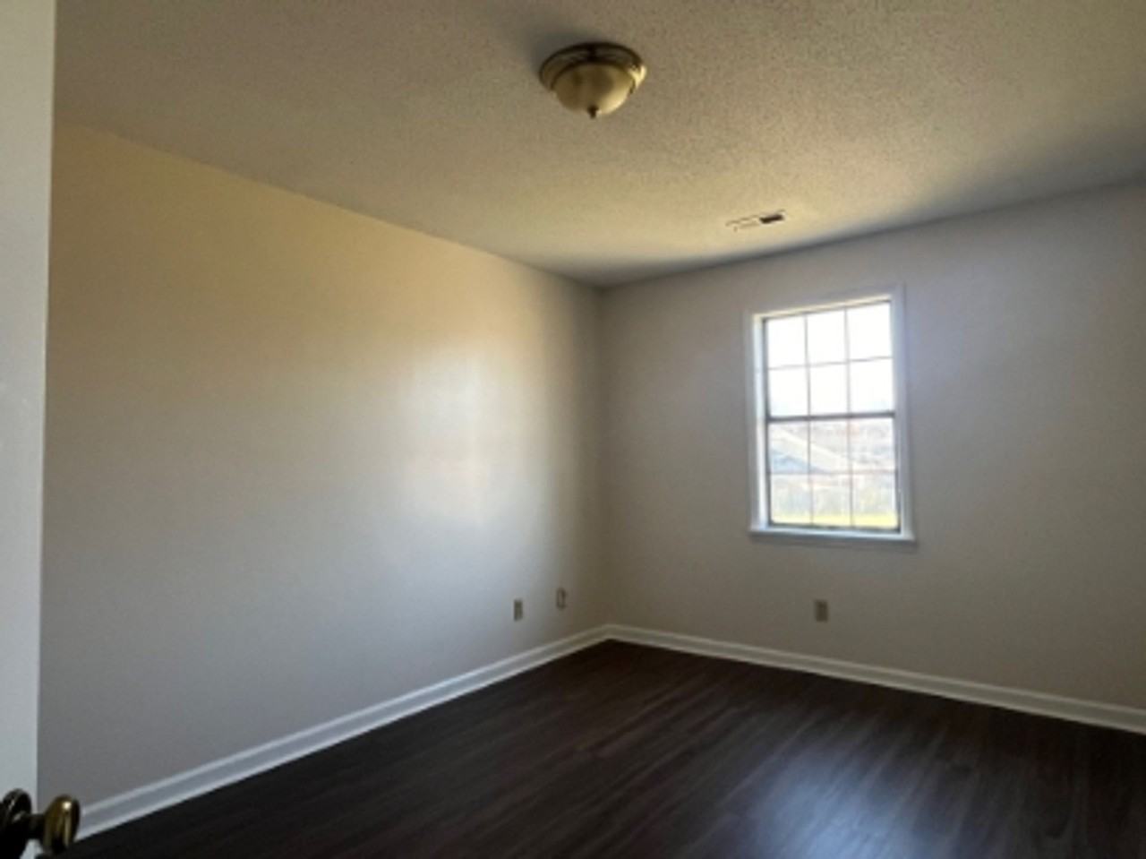 2913 Wimberly Dr Sw - Photo 3 of 6