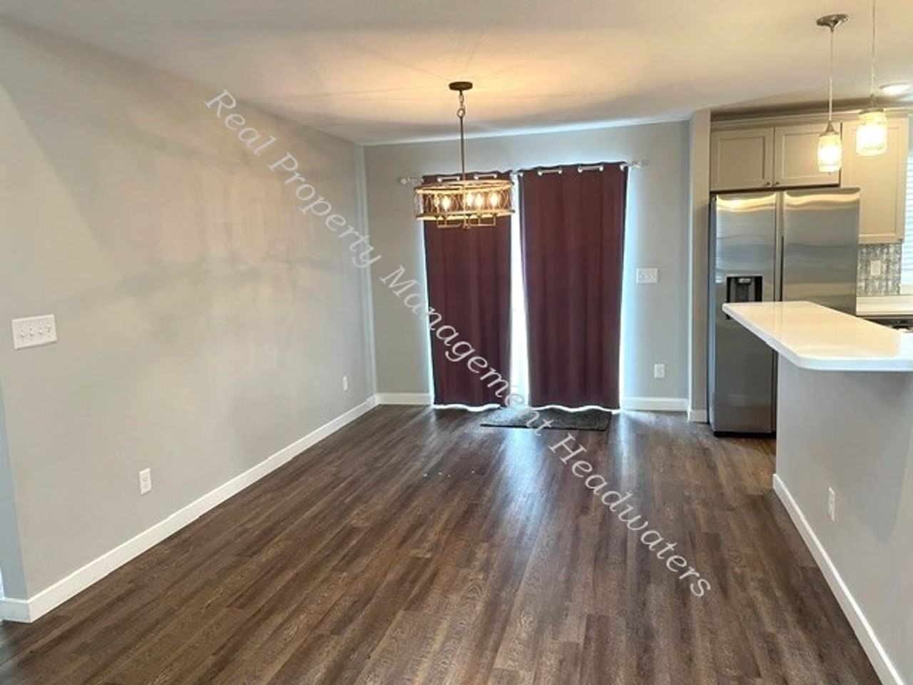 4747 Shore View Rd - Photo 5 of 24