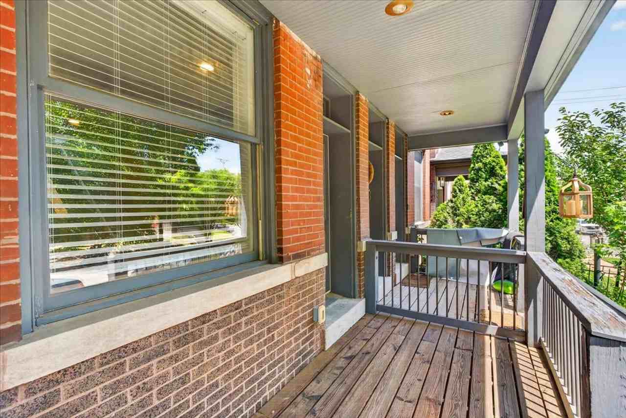 3409 Utah St - Photo 4 of 34