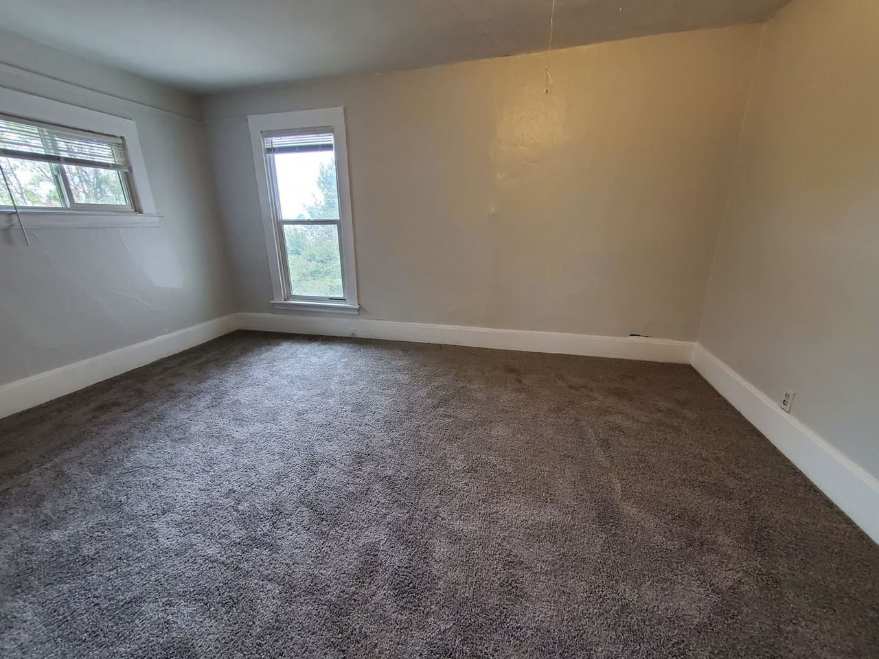 3951 Se Holgate Blvd - Photo 7 of 8