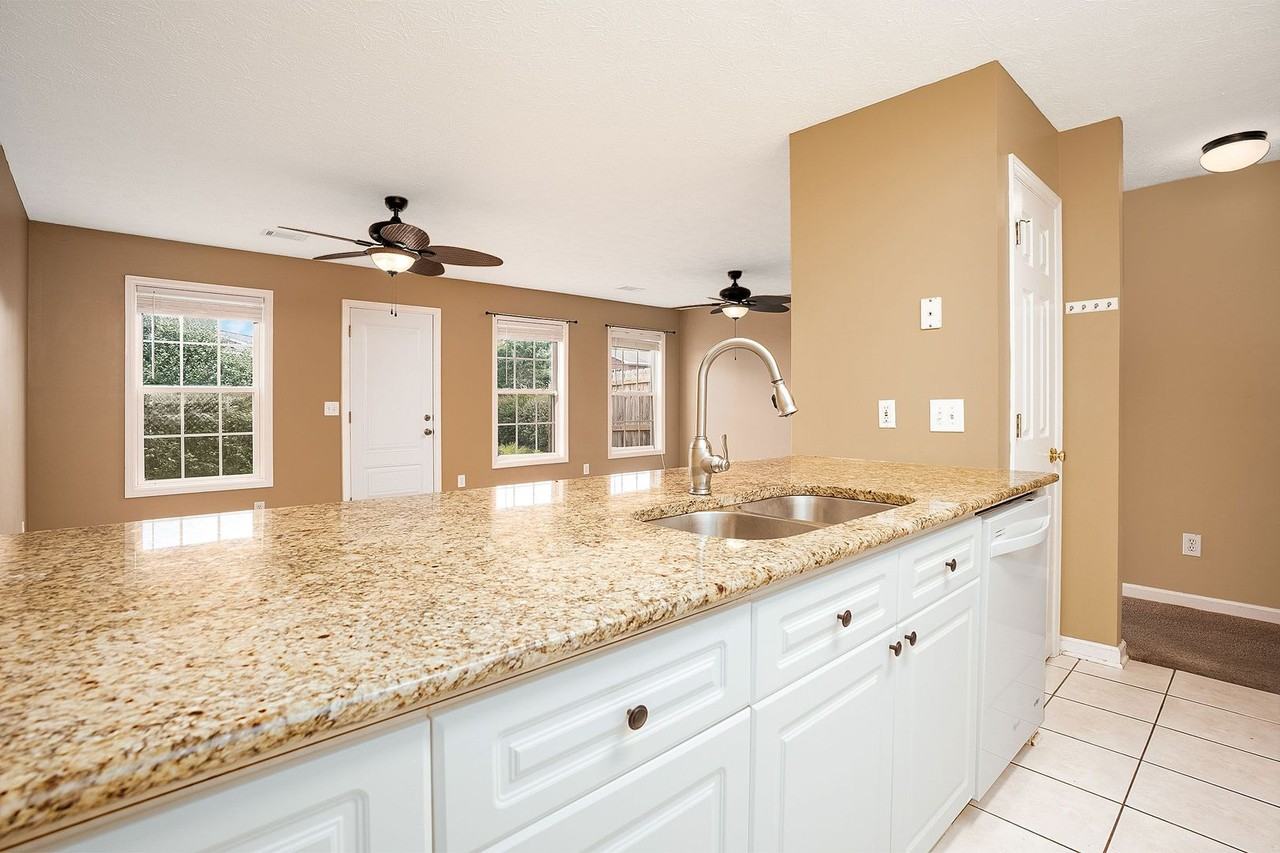 2428 E University Dr #103 - Photo 6 of 33