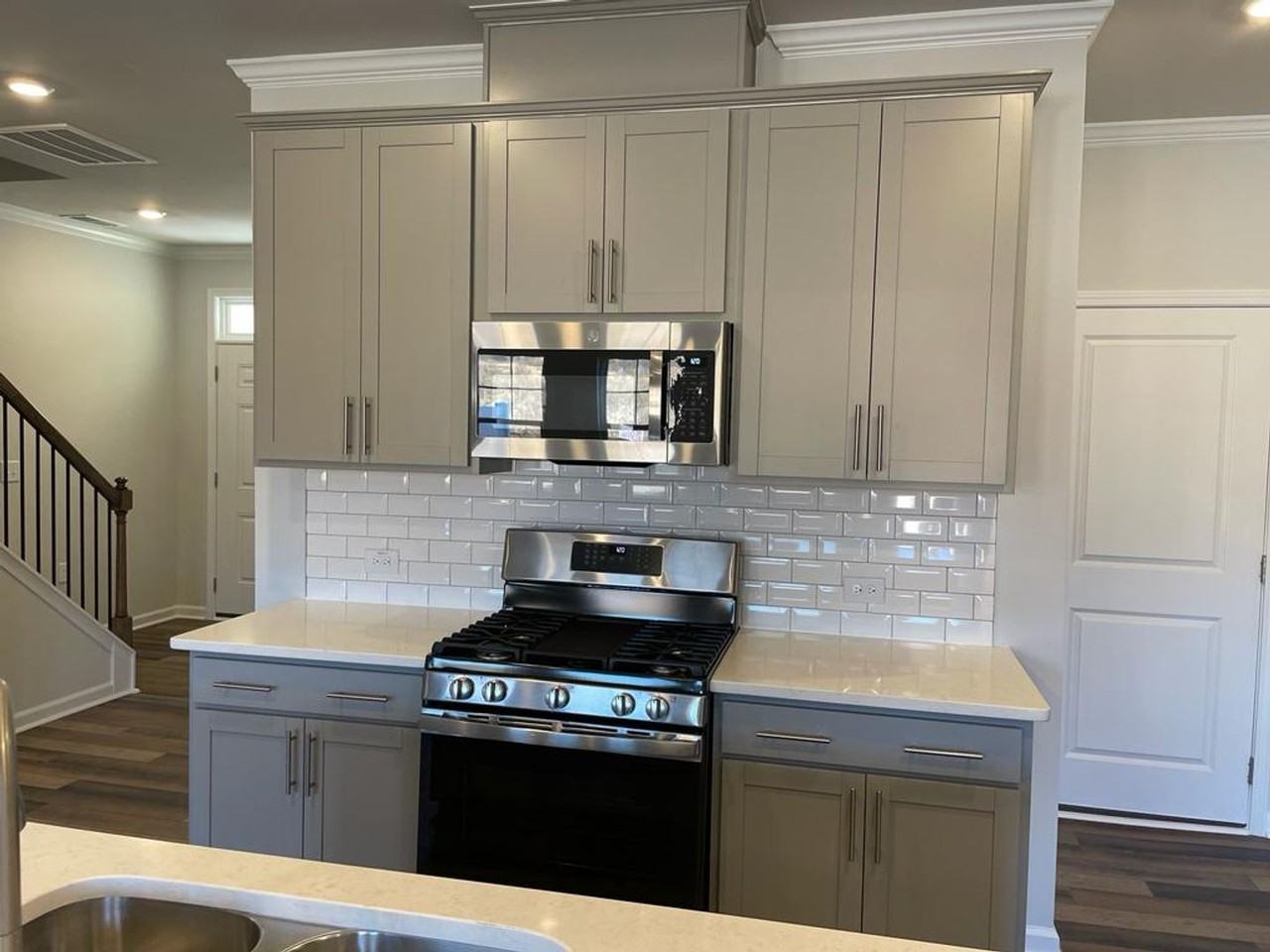 5019 Arkose Dr - Photo 3 of 19
