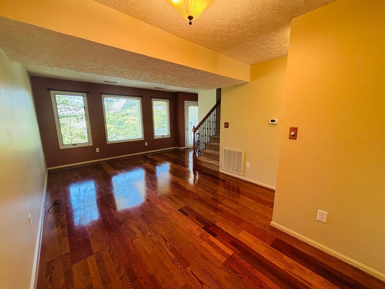 530 Kamran Dr - Photo 6 of 18