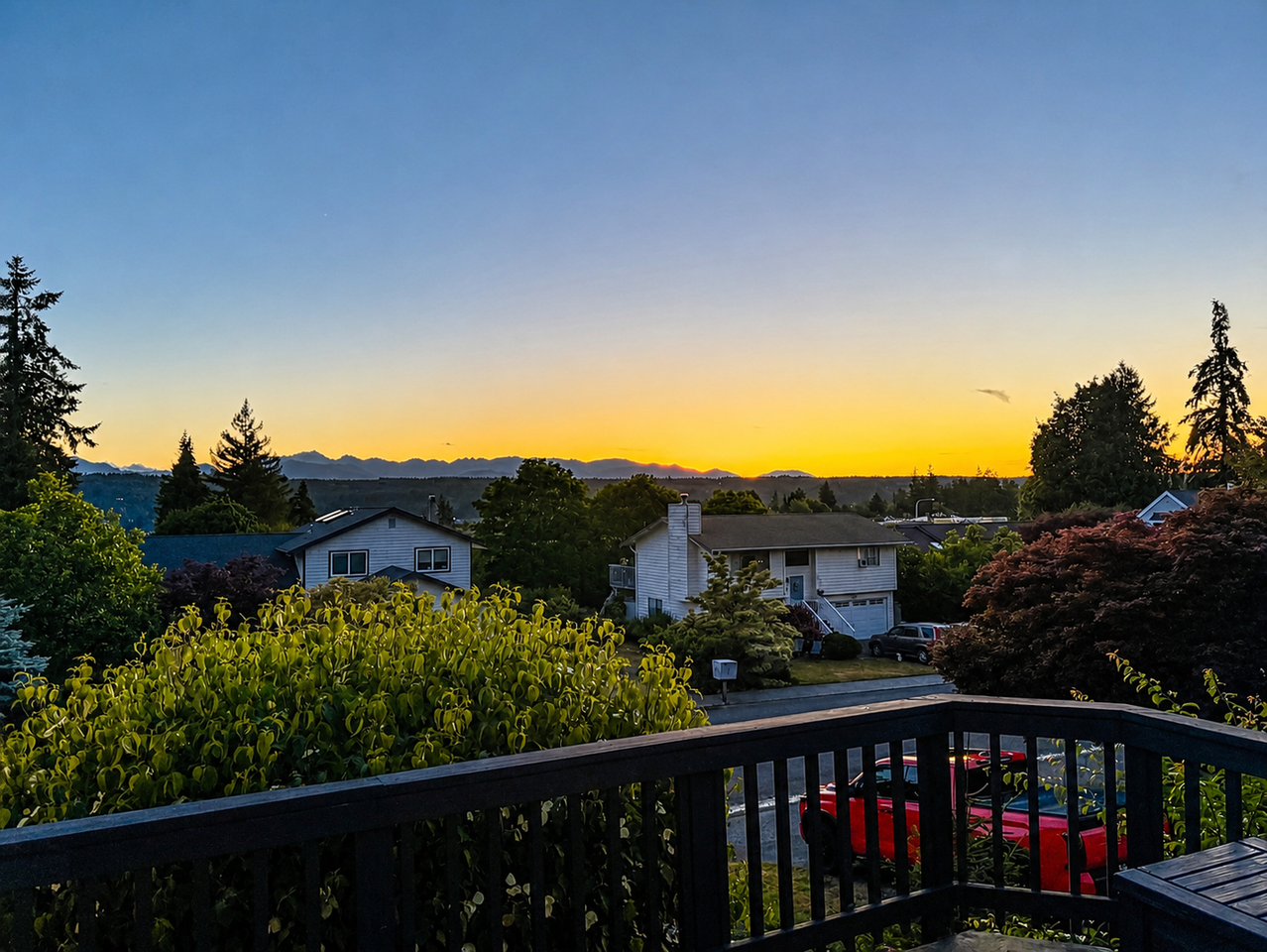 18508 10th Ave Ne - Photo 3 of 23