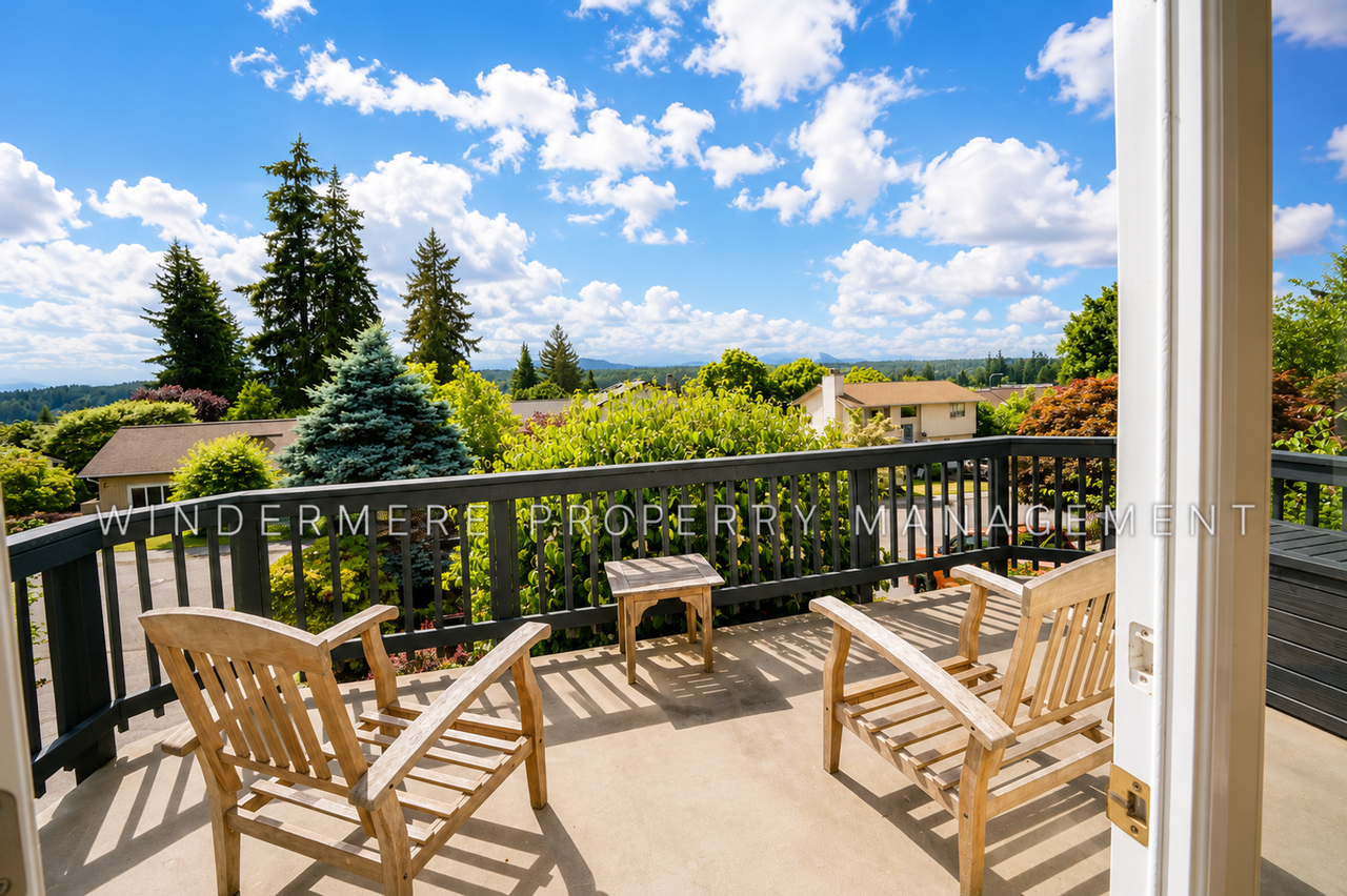 18508 10th Ave Ne - Photo 7 of 23