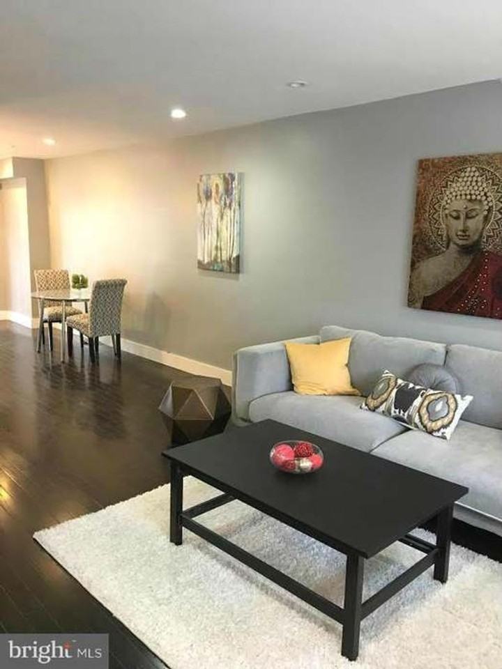 2232 16th St Ne - Photo 4 of 25