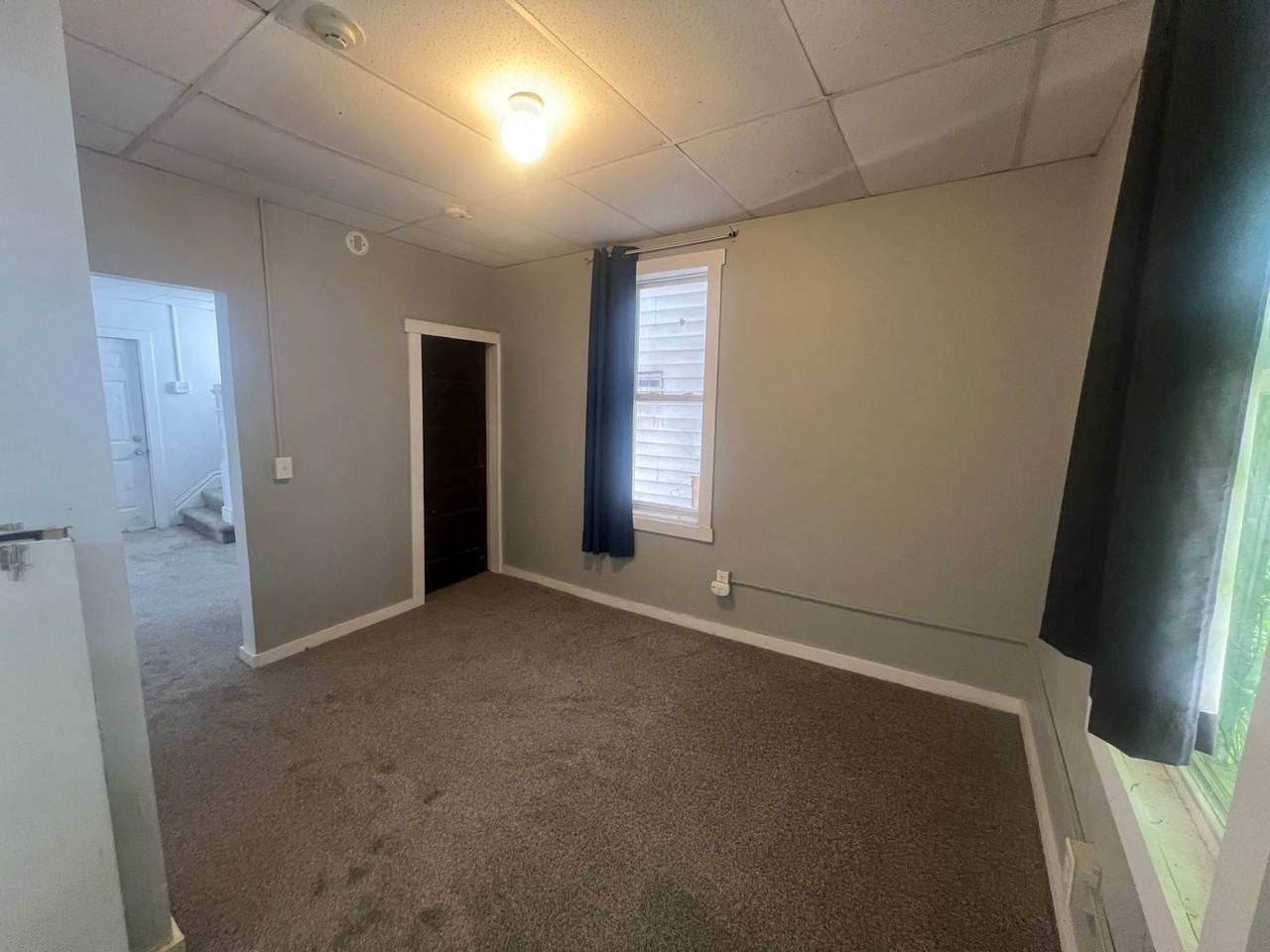 535 Locust Ave - Photo 2 of 16