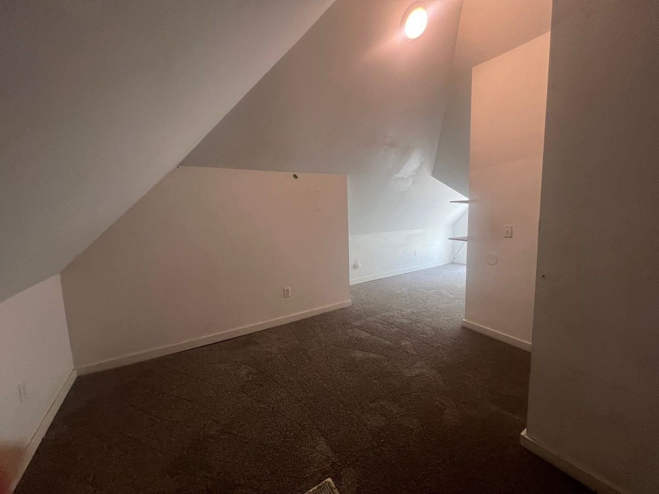 535 Locust Ave - Photo 6 of 16
