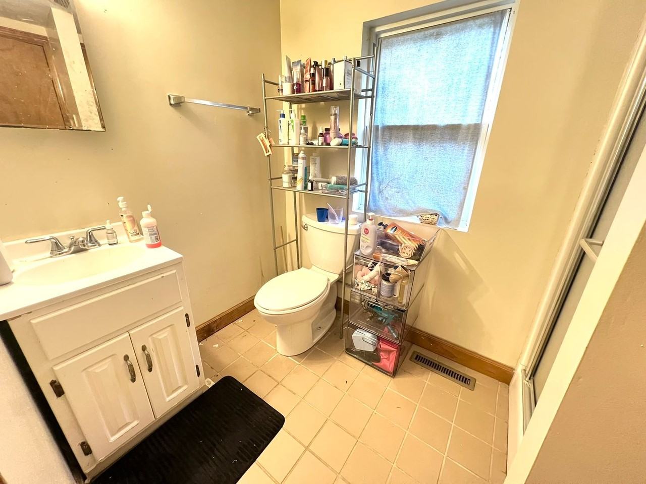 512 Wisconsin Ave - Photo 6 of 18
