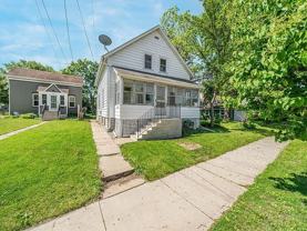 1319 Winnebago Ave - Photo 1 of 1