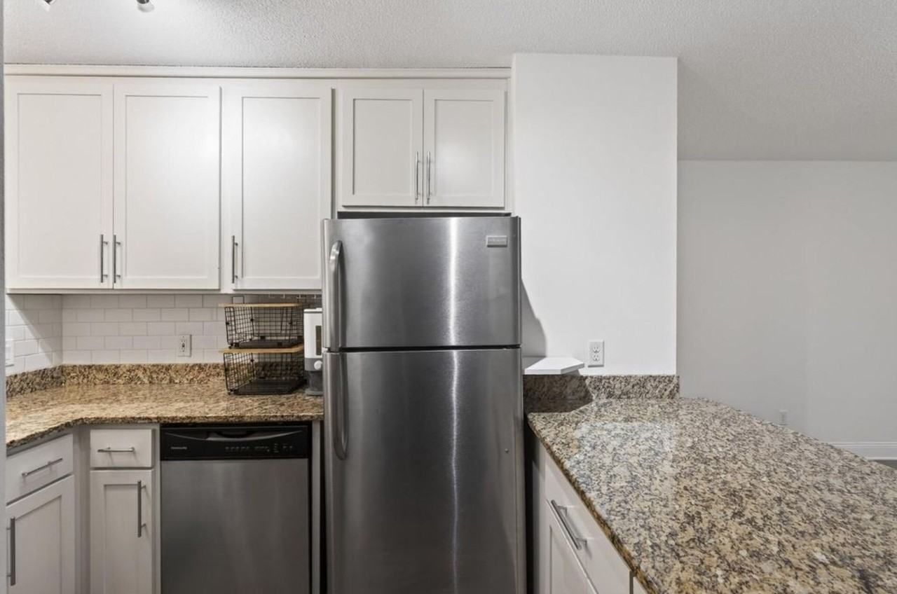 4664 Tower St Se #212 - Photo 6 of 28