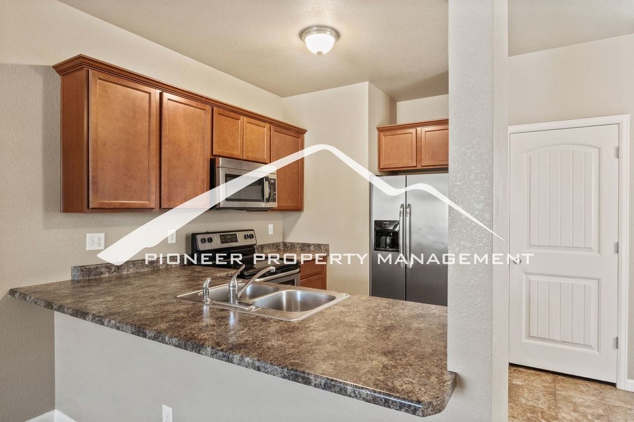 4334 Yellow Dock Pt - Photo 4 of 20