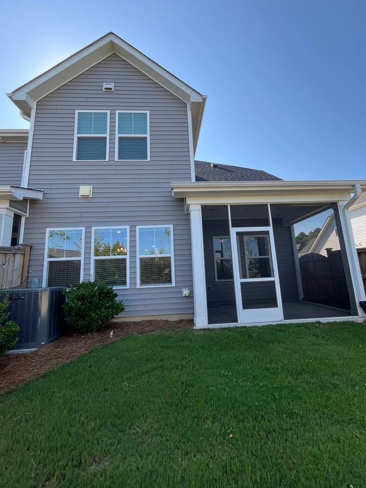 7404 Springwater Dr - Photo 2 of 36