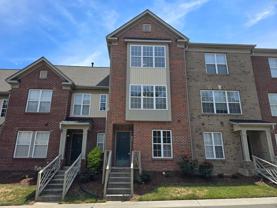 10028 Blackwell Dr - Photo 1 of 1