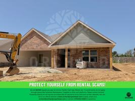 featured image of 3204 N Arden Way