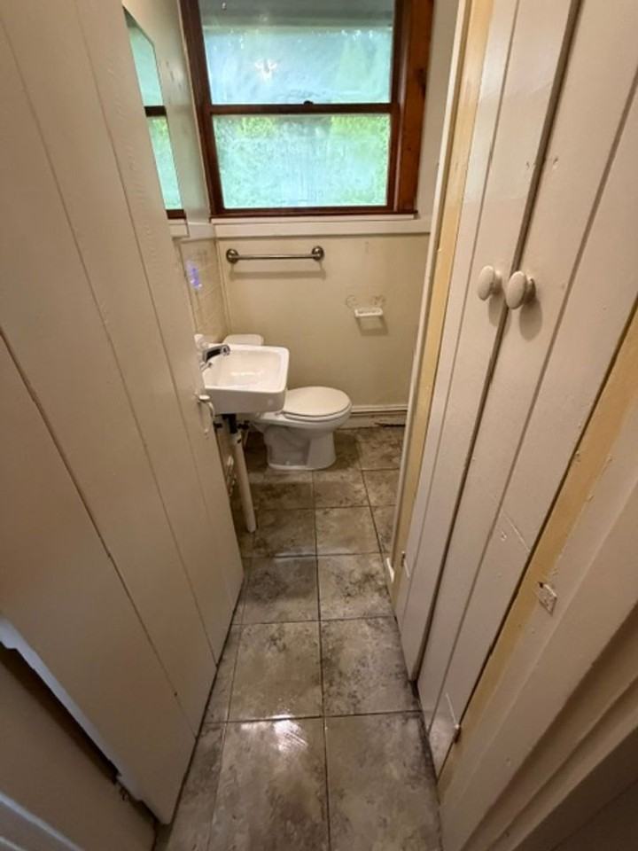 254 Main St #20 - Photo 2 of 6
