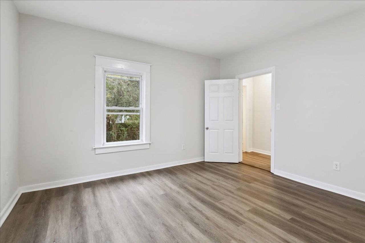 1307 Holly Ave - Photo 7 of 14