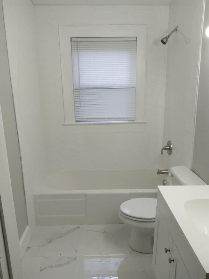 2318 S 26th St - Photo 2 of 5