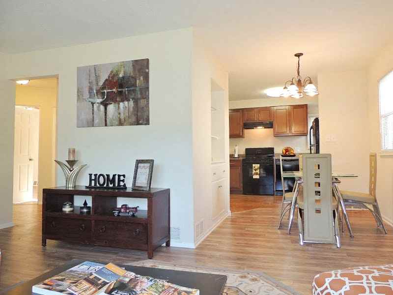 27080 Zeman Ave - Photo 3 of 17