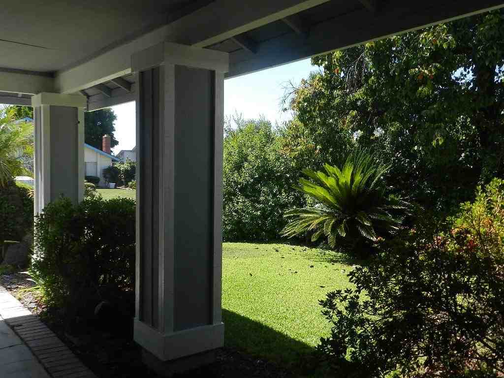 25261 Arcadian Ave - Photo 3 of 21
