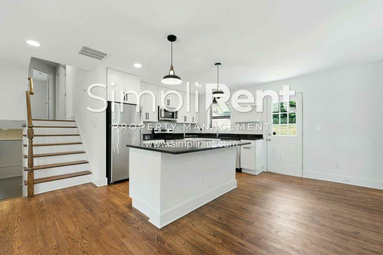 3685 Glen Falls Dr - Photo 4 of 25