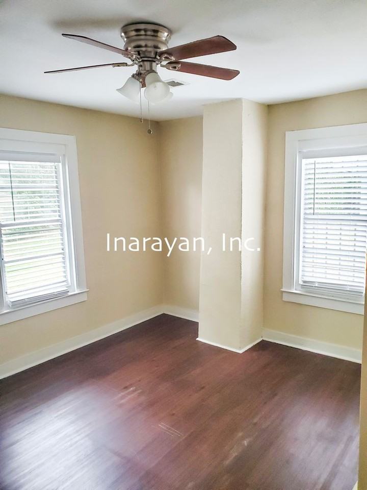 821 W Kaley Ave - Photo 2 of 10