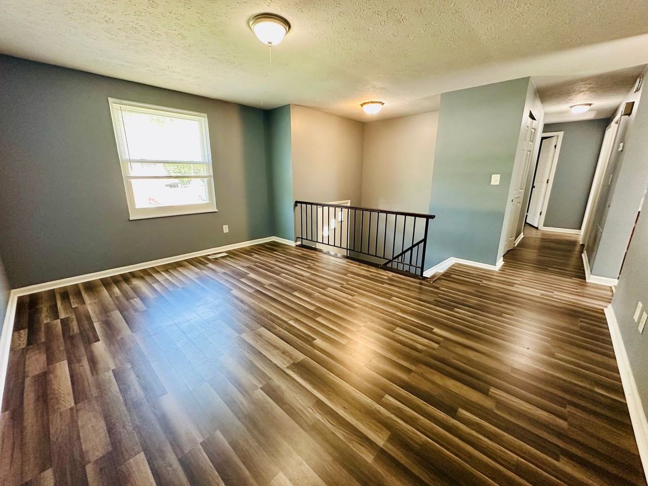 8507 Bost Ln - Photo 5 of 28