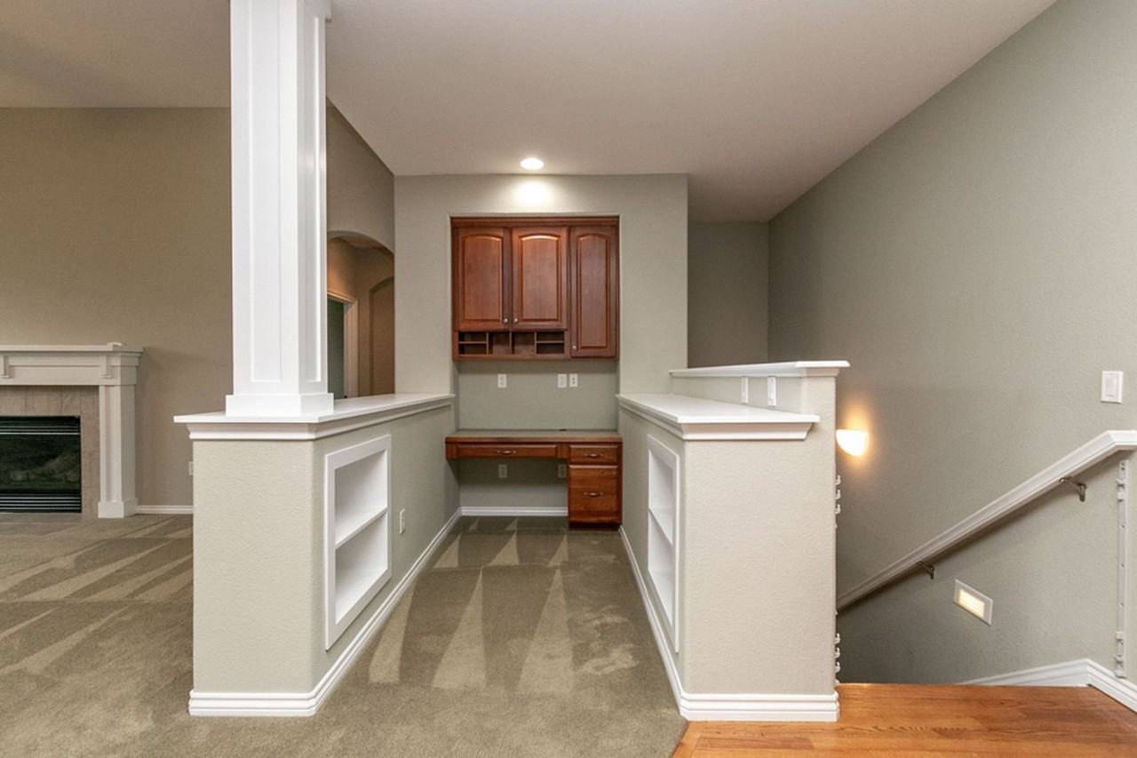 711 Windflower Dr - Photo 6 of 30