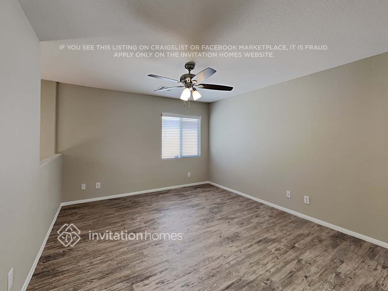 9045 Sheffield Garden Ave - Photo 7 of 20