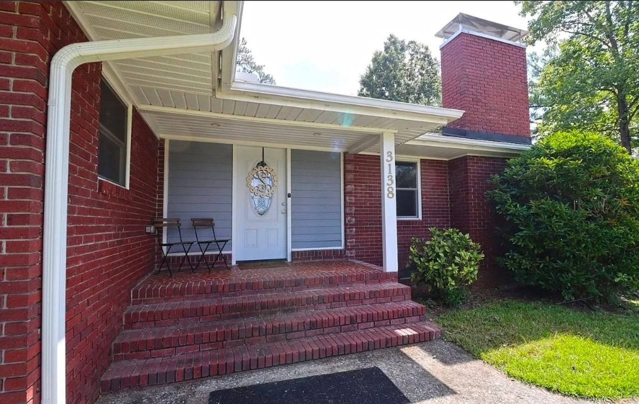 3138 Pine Belt Rd - Photo 2 of 14
