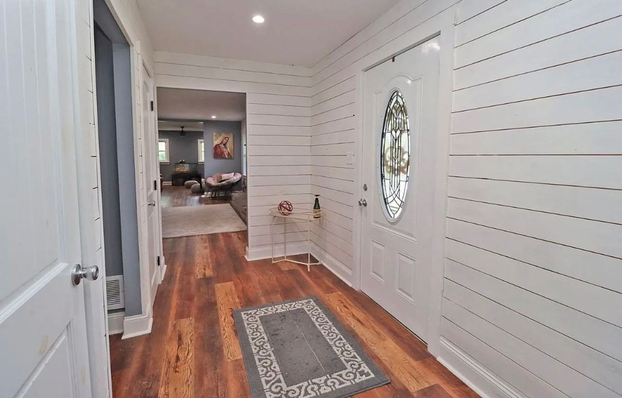 3138 Pine Belt Rd - Photo 3 of 14