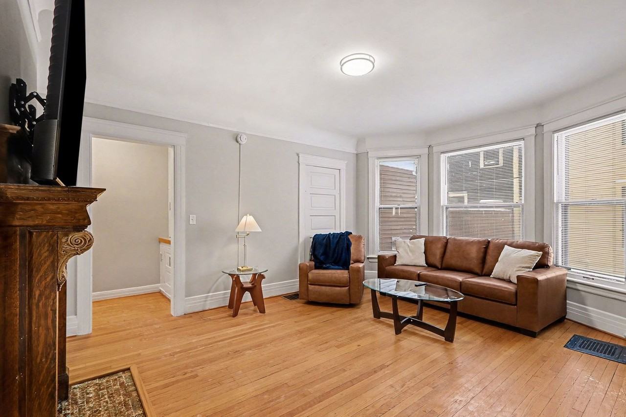 936 W Kalamazoo Ave #1 - Photo 2 of 16