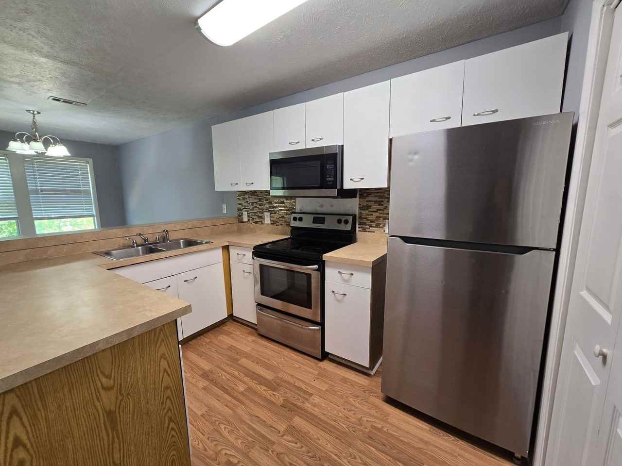 6752 Willowbrook Dr - Photo 3 of 19