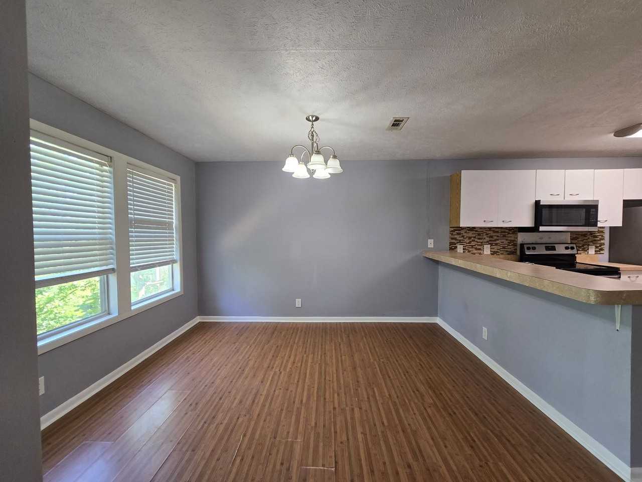6752 Willowbrook Dr - Photo 6 of 19