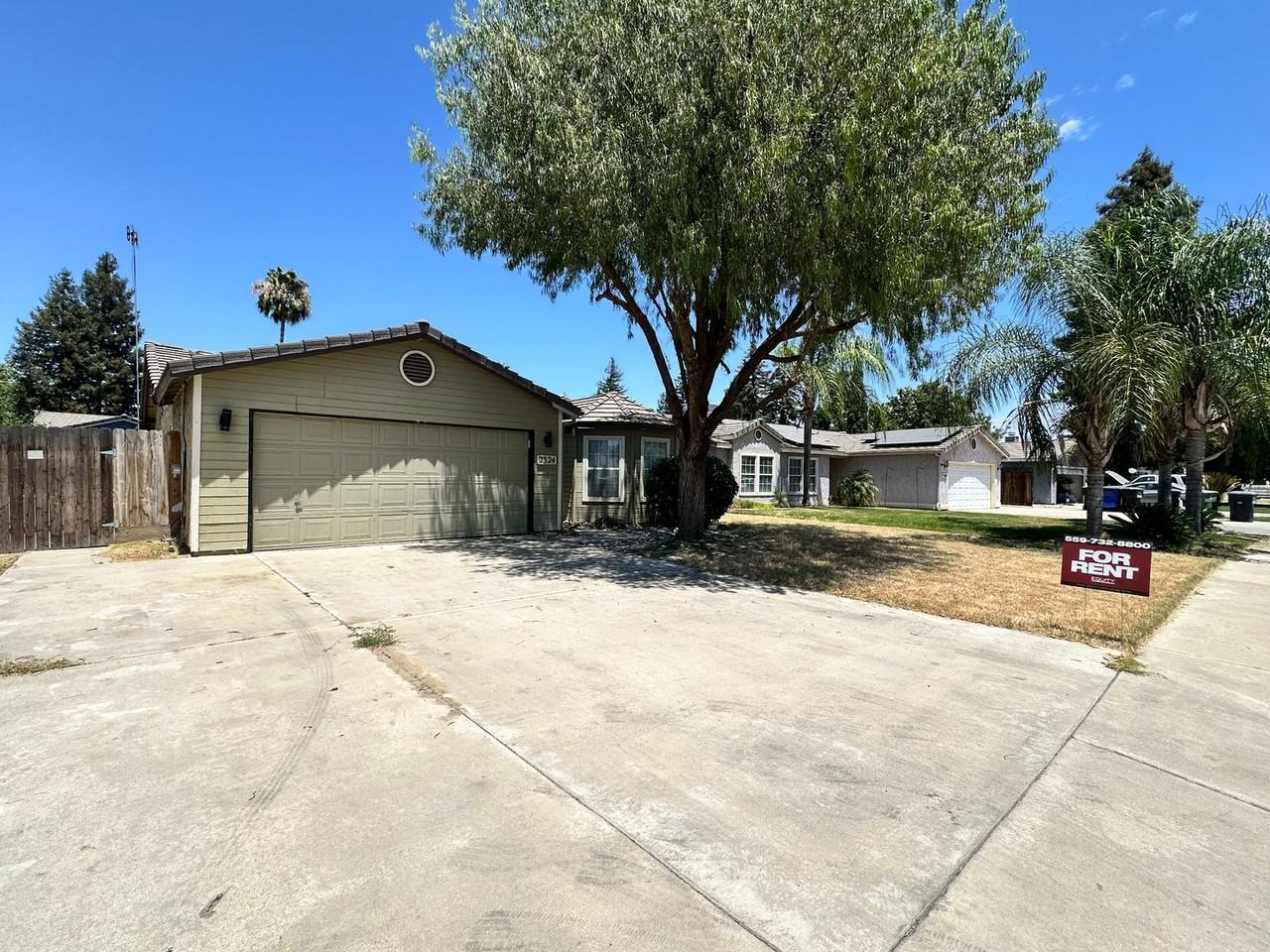 2324 W Delta Ave - Photo 2 of 15