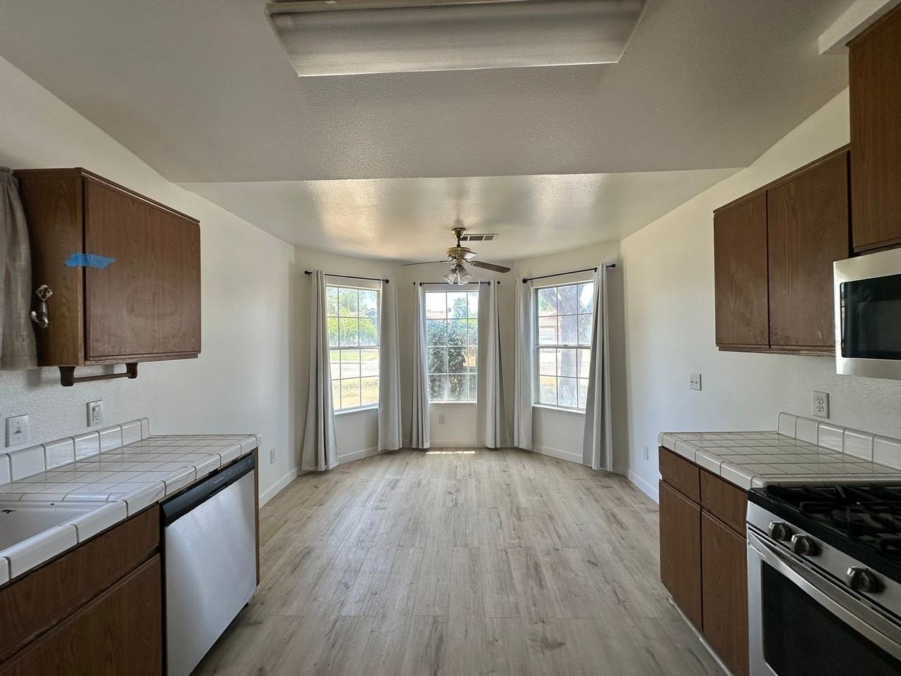 2324 W Delta Ave - Photo 6 of 15