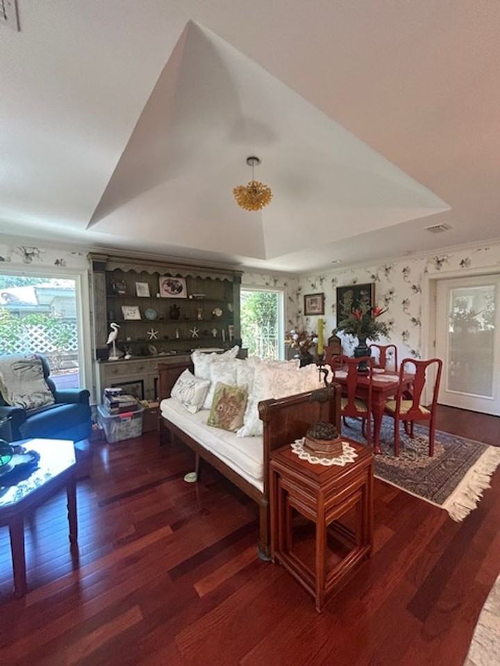 51 Ogden St - Photo 6 of 27