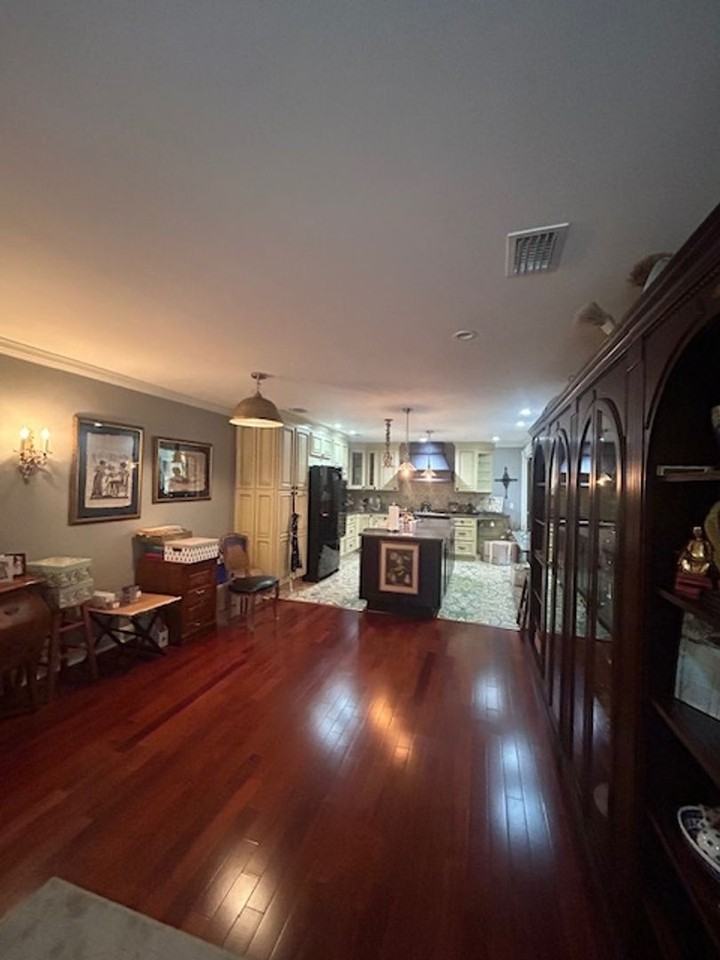 51 Ogden St - Photo 7 of 27