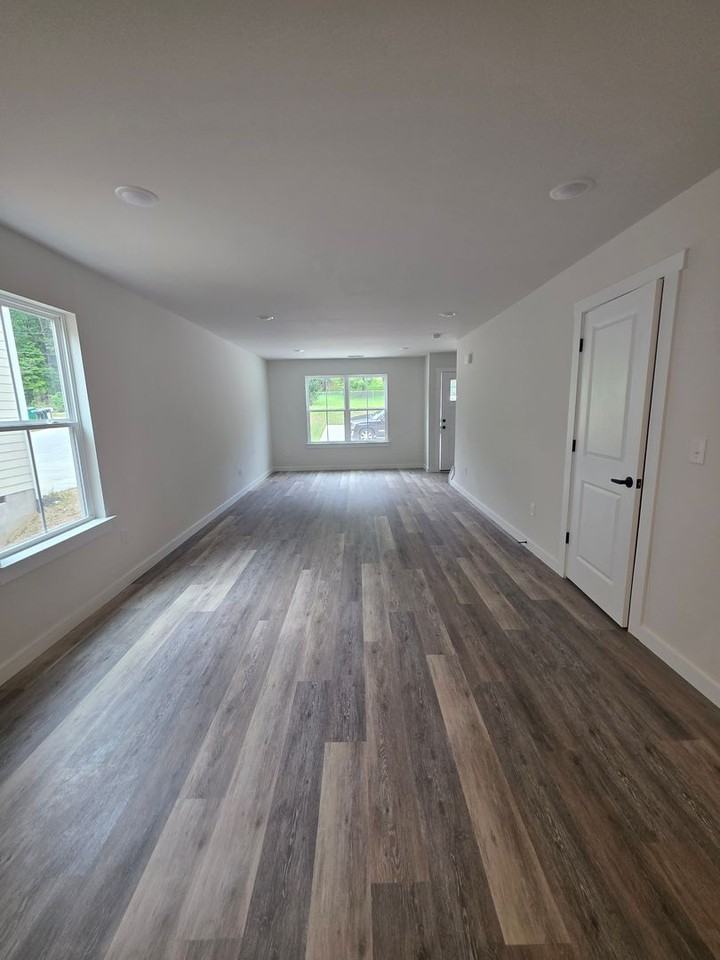 271 Vanderbilt Rd - Photo 7 of 13