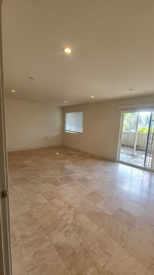 71 Warren Dr - Photo 7 of 33