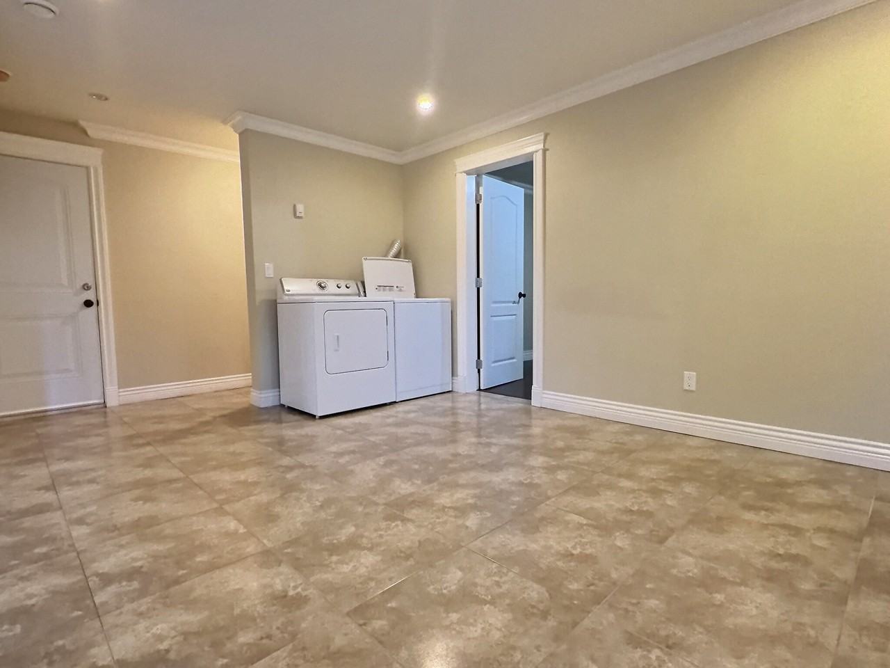 6857 Bryant St - Photo 6 of 6