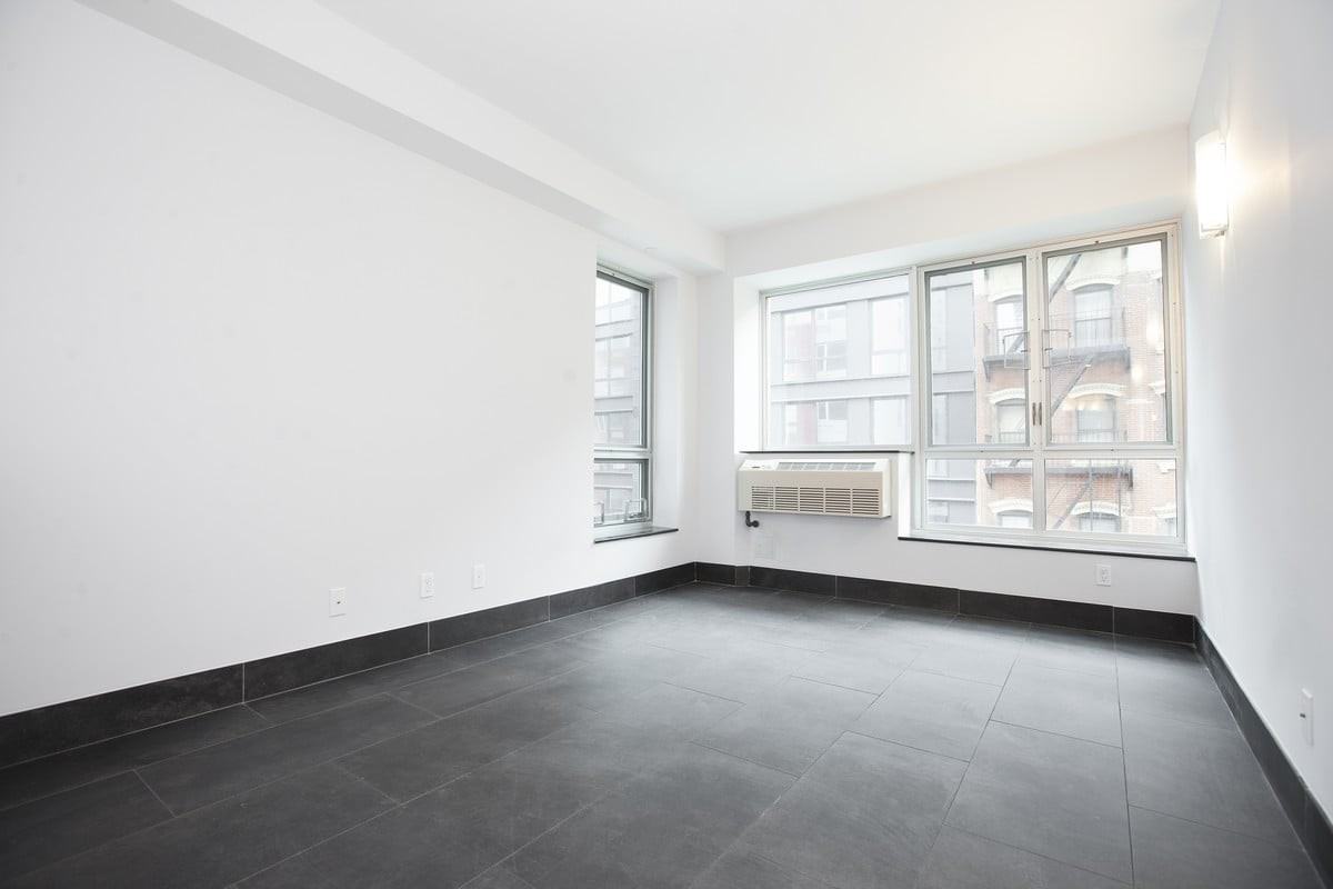 164 Attorney St #601 - Photo 3 of 9