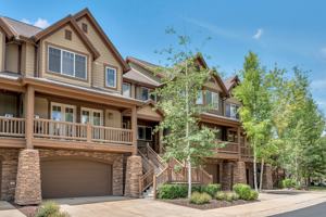 featured image of 3023 Lower Saddleback Rd #1